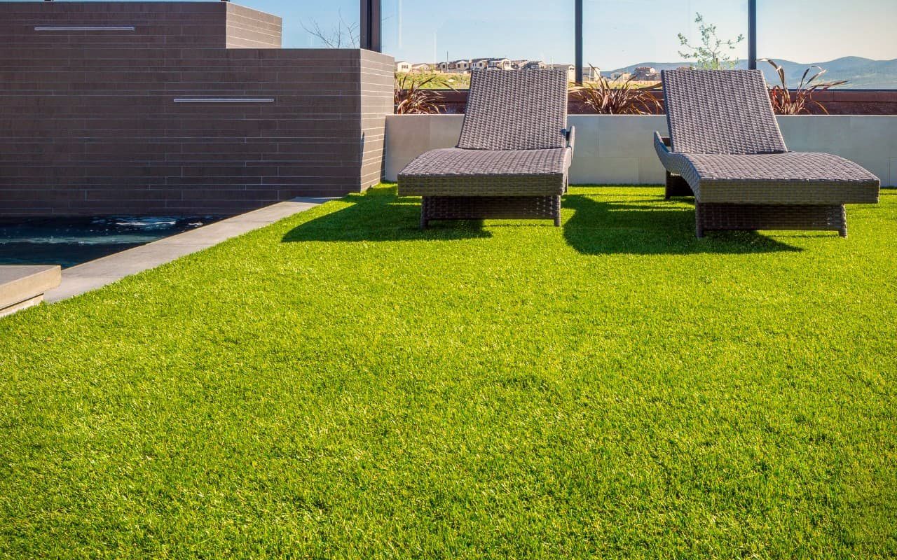 turf Best-Artificial-Grass-for-Roofs-Decks-Patios